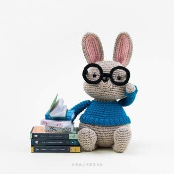 Norman the Bunny amigurumi pattern by airali design