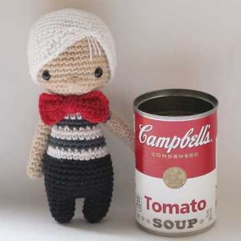Andy Warhol in a campbells can amigurumi pattern