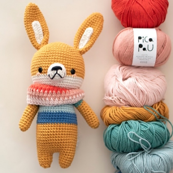 Aristoteles Rainbow Rabbit amigurumi pattern