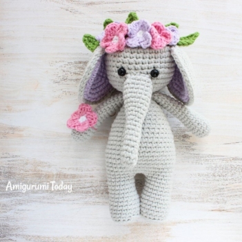 Cuddle Me Elephant amigurumi pattern