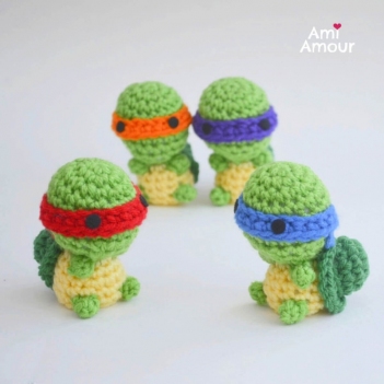 Mini Ninja Turtle amigurumi pattern