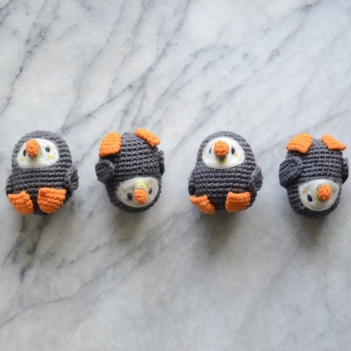 Pocket-Sized Puffin amigurumi pattern