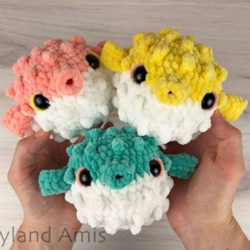 Poppy the Puffer Fish amigurumi pattern