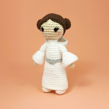 Space Princess amigurumi pattern