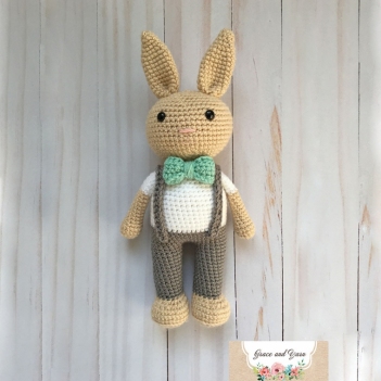 berry patch bunny boy amigurumi pattern