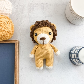 cute mini lion amigurumi pattern