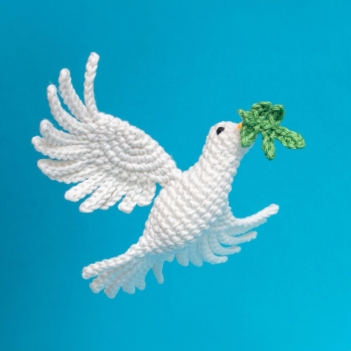 flying peace dove amigurumi pattern