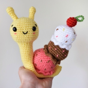 ice cream snail amigurumi pattern