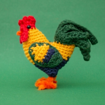 little rooster amigurumi pattern