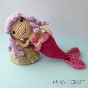 sandra the mermaid amigurumi pattern