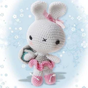 Ballerina Easter Bunny amigurumi pattern by Pepika