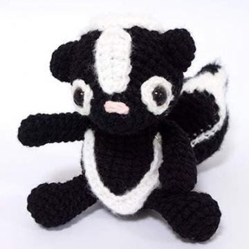 Briella the skunk amigurumi pattern by Sweet N' Cute Creations