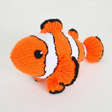 Clown fish amigurumi pattern by The Flying Dutchman Crochet Design