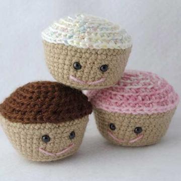 cute cupcake amigurumi pattern