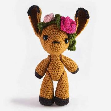 Flora the Fawn amigurumi pattern by sarsel
