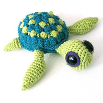 Marty the Sea Turtle amigurumi pattern by Irene Strange
