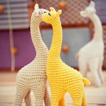 Miss Giraffe amigurumi pattern by StuffTheBody