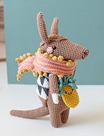 Miguel Armando Armadillo by Pica Pau