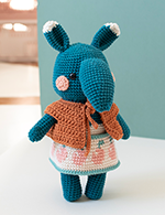 Sophie Tapir by Pica Pau